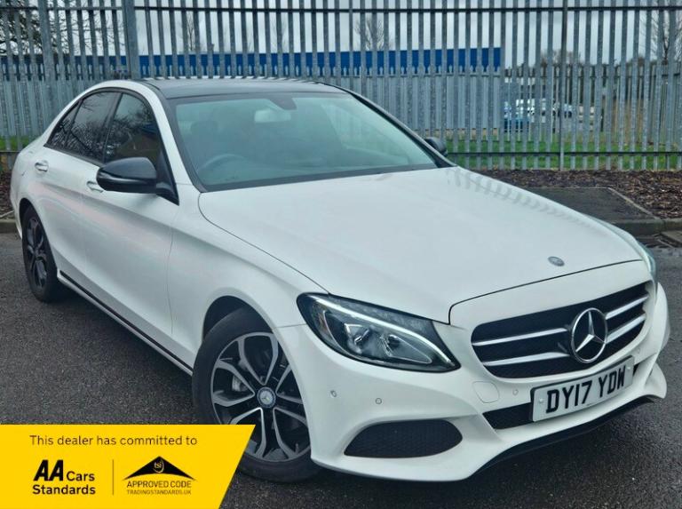 Mercedes-Benz C Class 2.0 C200 Sport (Premium) Saloon 4dr Petrol G-Tronic+ Euro