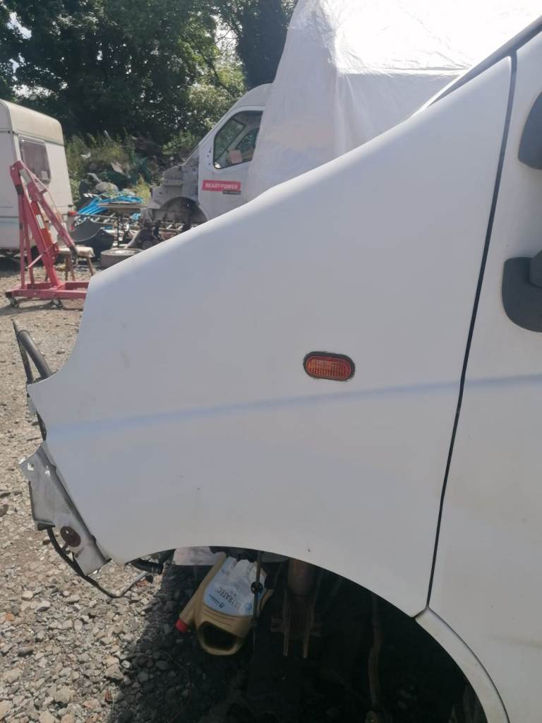 VAUXHALL VIVARO PASSENGER FRONT WING 2001 - 2013 Also Works For Renault Trafic and Nissan Primastar