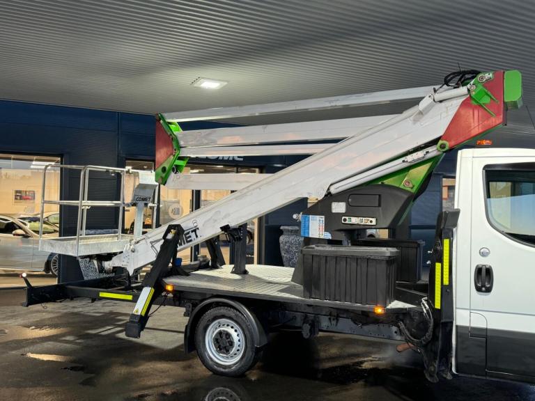 2018 Iveco Daily CHERRY PICKER 2.335S12 3500KG NO VAT! CHASSIS CAB Diesel Manual