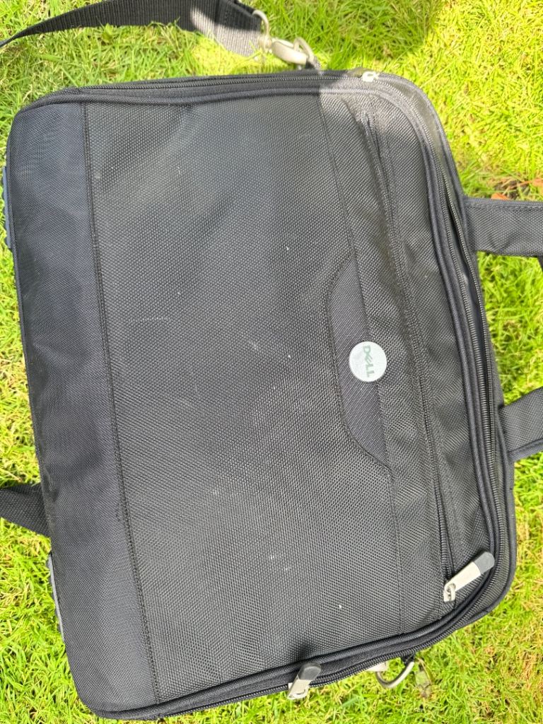 Dell Laptop Bag with Shoulder Strap – Black