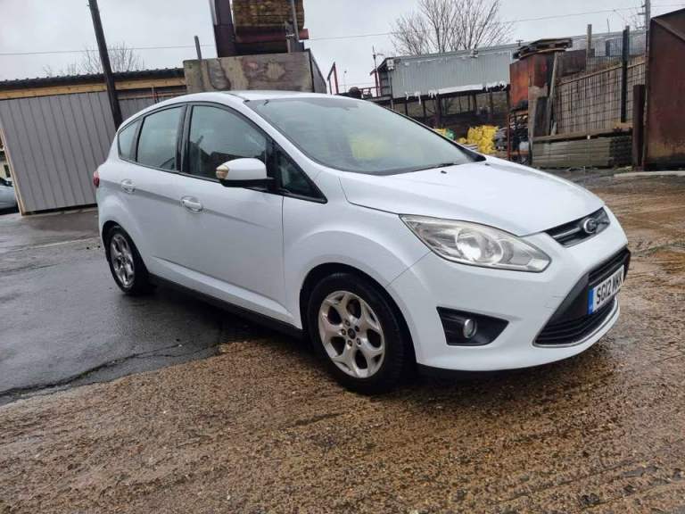 Ford, C-Max Zetec 1.6 Petrol ULEZ MPV + Long MOT + Drives Superb + CHEAP