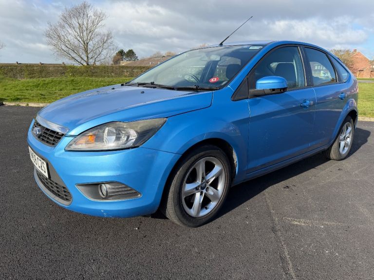 Ford focus 1.6 5 door full mot clean car £995