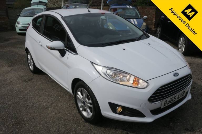 2015 Ford Fiesta 1.25 82 Zetec 3dr HATCHBACK PETROL Manual