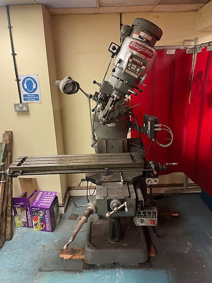 BRIDGEPORT MODEL BR2J2 EX SCHOOL TURRET MILLING MACHINE EX SCHOOL