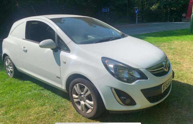VAUXHALL CORSA 1.3 CDTi 16v Sportive White Manual Diesel 2014
