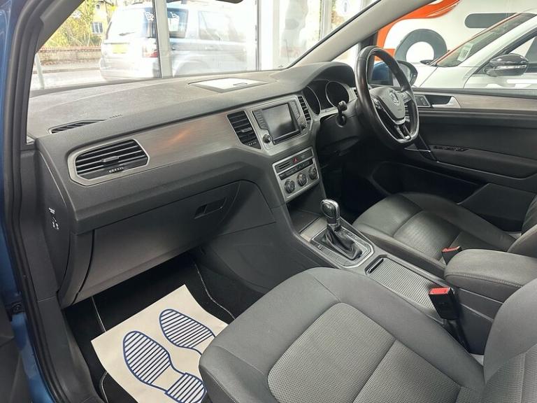 2016 Volkswagen Golf SV TSI BlueMotion Tech SE MPV Petrol Automatic