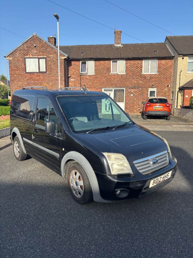 2012 Ford Transit Connect Limited 110 t200 Black/Chrome Alloy Wheels Long MOT Apple Carplay