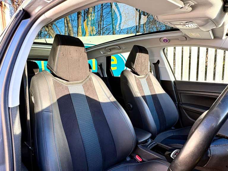 CAN'T GET CREDIT? CALL US! Peugeot 308 SW 1.2 PureTech Tech Edition - £199 DEPOSIT, £66 PER WEEK 