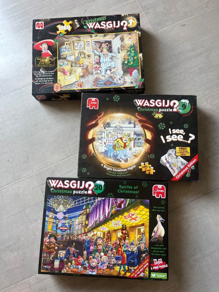 Wasgij Christmas Puzzles 1000 Pieces - Good Condition