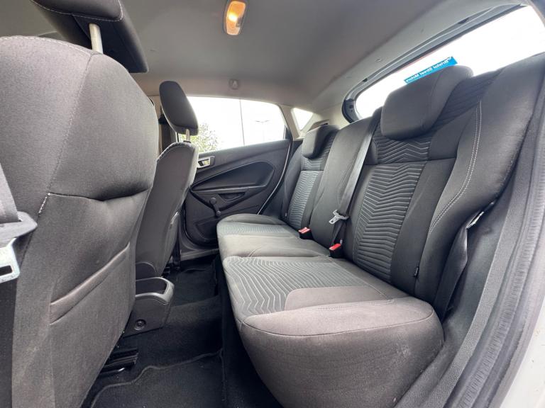 2016 Ford Fiesta 1.25 82 Zetec 5dr HATCHBACK Petrol Manual