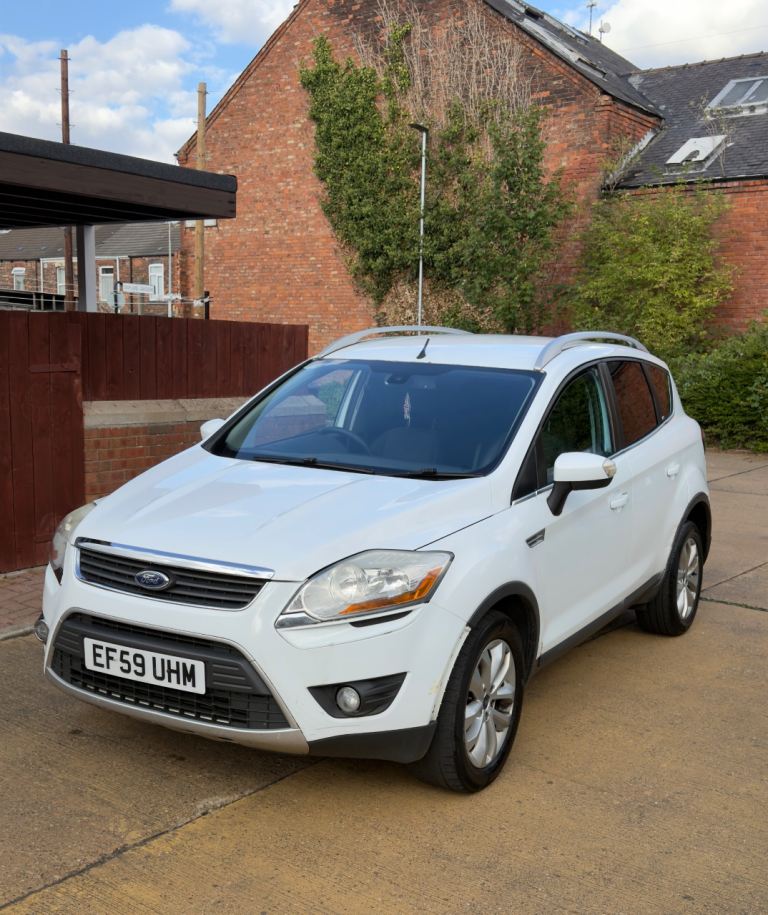Ford, KUGA, Estate, 2010, Manual, 1997 (cc), 5 doors