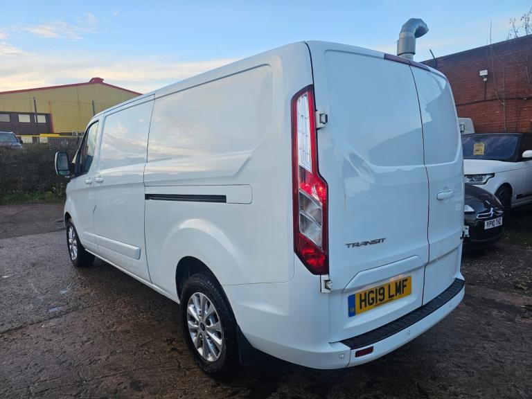 FORD TRANSIT CUSTOM 2.0 DIESEL LWB LIMITED LOW MILEAGE ULEZ COMPLIANT NO VAT