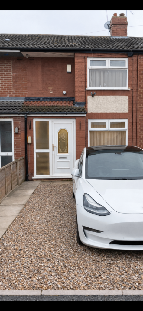 2 Bedroom House to Rent – Moorhouse Road, HU5 5PR