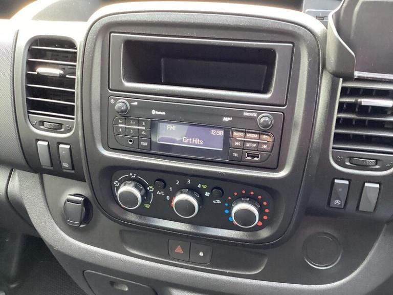 2021 Renault Trafic dCi ENERGY 30 Business+ LWB L/R Euro 6 LWB Panel Van Diesel Manual