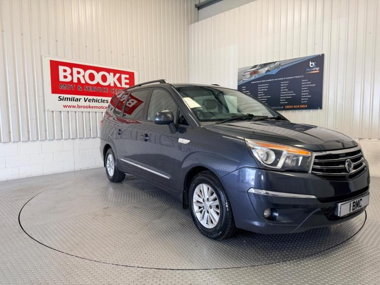 2014 Ssangyong Turismo 2.0 ES 5dr Tip Auto MPV DIESEL Automatic