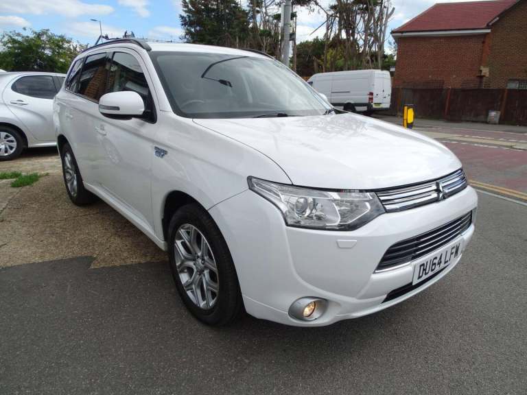 2014 Mitsubishi Outlander 2.0h 12kWh GX4hs CVT 4WD Euro 5 (s/s) 5dr ESTATE Petrol/Electric Hybrid...
