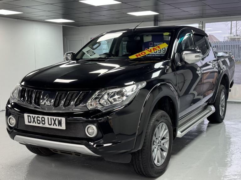 MITSUBISHI L200 2.4 DI-D DC Barbarian 2018