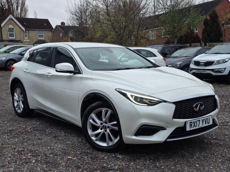 2017 Infiniti Q30 1.5d SE Euro 6 (s/s) 5dr HATCHBACK Diesel Manual