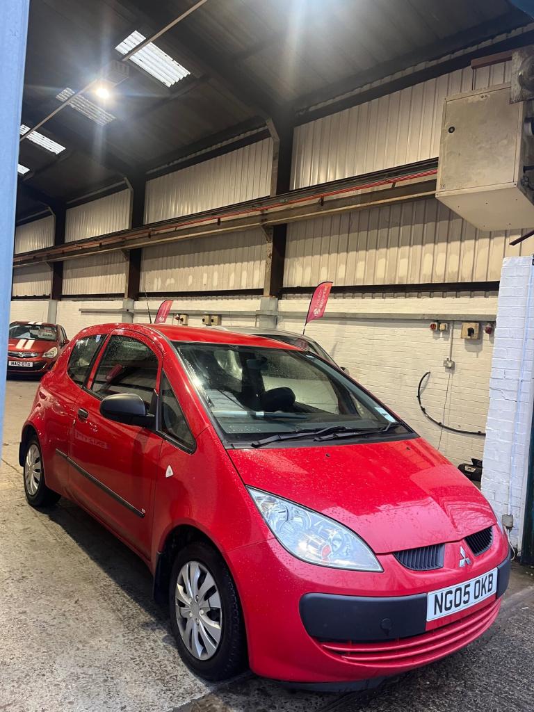 2005 Mitsubishi Colt 1.1 Red 3dr HATCHBACK Petrol Manual