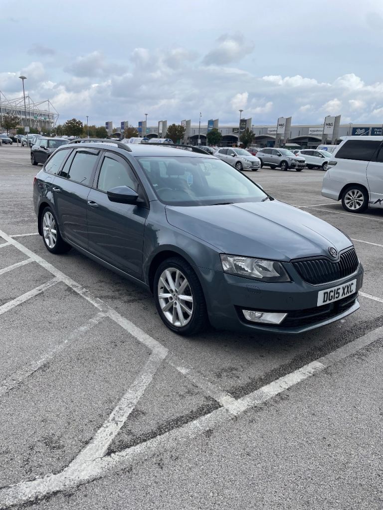 Skoda, OCTAVIA, Estate, 2015, Manual, 1598 (cc), 5 doors