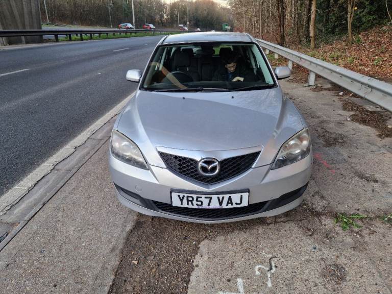 AUTOMATIC MAZDA 3 1.6 ULEZ FREE DRIVES GREAT