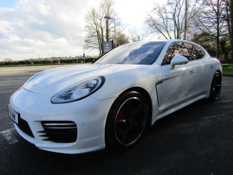 2015 Porsche Panamera 4.8 V8 GTS-PDK AUTOMATIC 4WD LEFT HAND DRIVE Saloon Petrol Automatic