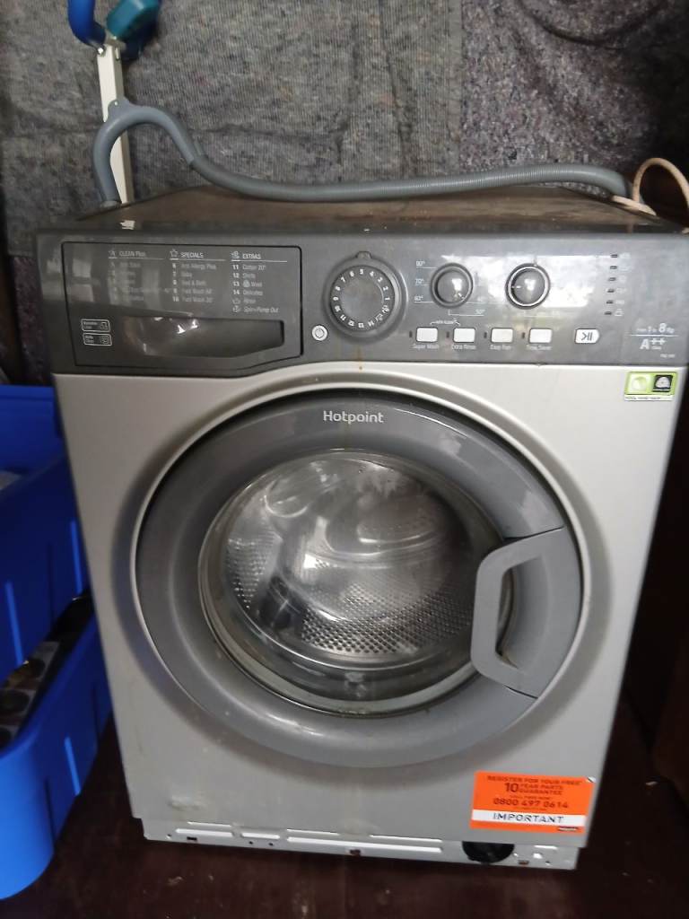 Hotpoint Washing Machine – Silver