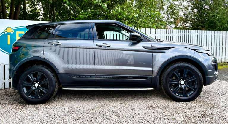 CAN'T GET CREDIT? CALL US! Range Rover Evoque 2.0 Td4 SE Tech AWD, Auto - £249 DEPOSIT, £82 PER WEEK