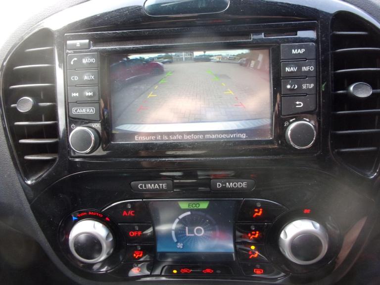 2016 Nissan Juke 1.5 dCi N-Connecta Euro 6 (s/s) 5dr HATCHBACK Diesel Manual
