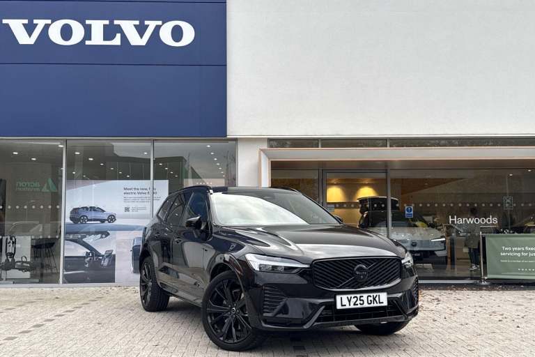 2025 Volvo XC60 2.0 B5 MHEV Plus Black Edition SUV 5dr Petrol Hybrid Auto AWD Euro 6 (s/s)  ESTAT...