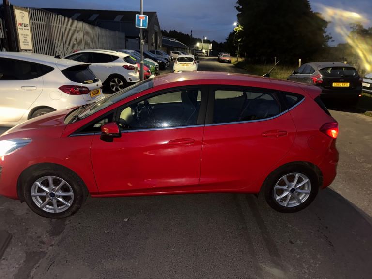 Ford, FIESTA, Hatchback, 2018, Manual, 1084 (cc), 5 doors