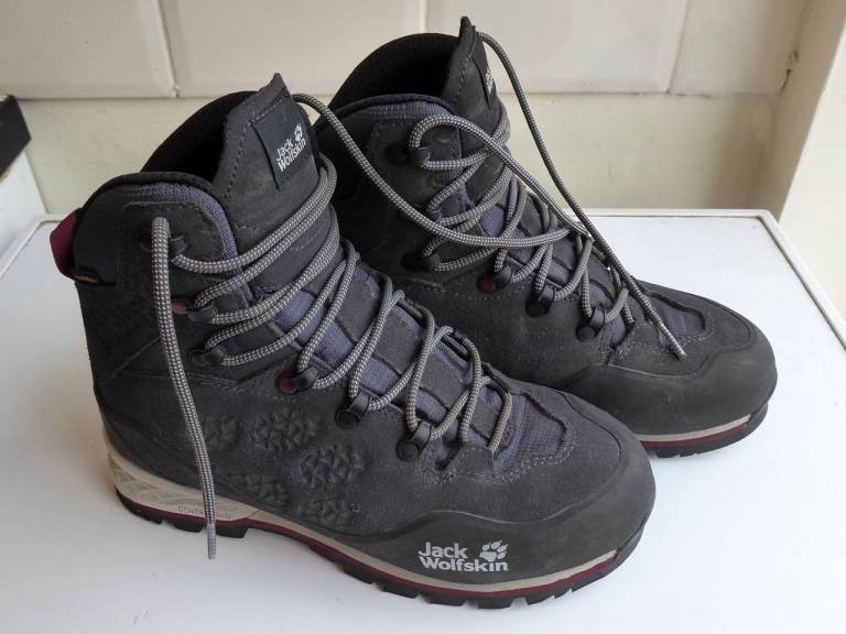 Jack Wolfskin Women's Hiking Boots Texapore size 5.5 UK 