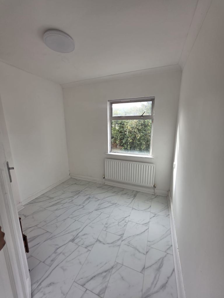 3 Bedroom House Luton, Bedfordshire