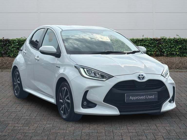2021 Toyota Yaris 1.5 Hybrid Design 5dr CVT Hatchback Hybrid Automatic