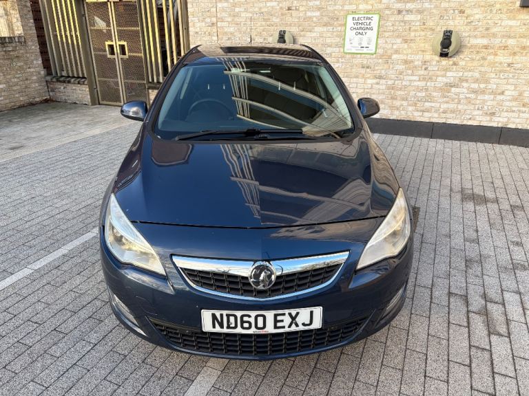 Vauxhall, ASTRA, AUTOMATIC, 2010, 1 Year MOT