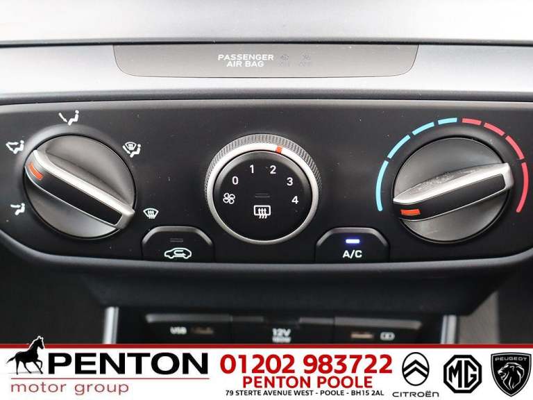 2022 Hyundai i20 1.0T GDi 48V MHD SE Connect 5dr DCT HATCHBACK PETROL Automatic