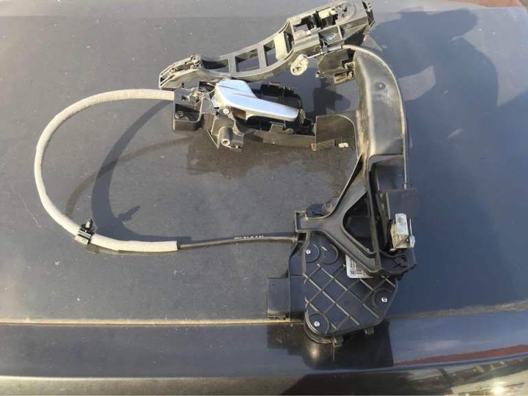 FORD GALAXY/SMAX/MONDEO 2006-2013 MK3 LEFT FRONT DOOR LOCK MECHANISM 8M2AR21813CA