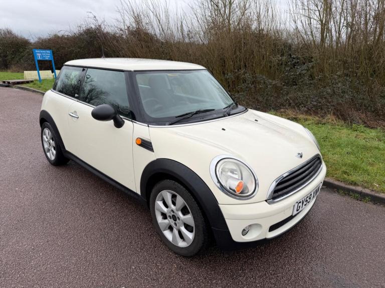 2009 MINI Hatch 1.4 First 3dr HATCHBACK PETROL Manual