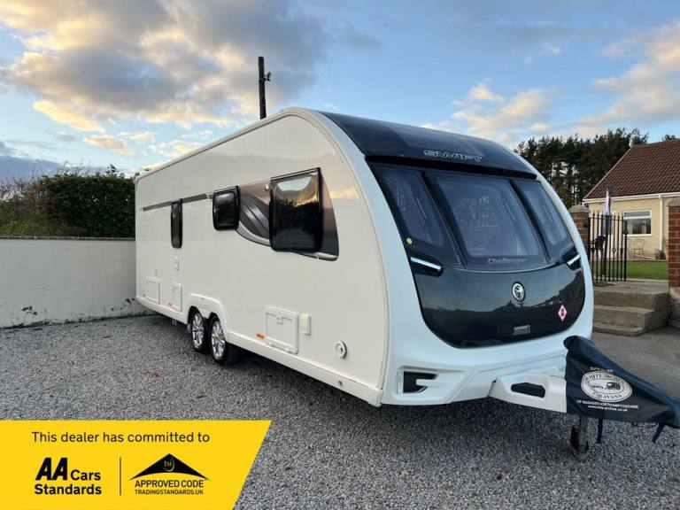 2026 SWIFT CHALLENGER 635 ISLAND TRANSVERSE BED WASHROOM 2018 Caravan PETROL Automatic