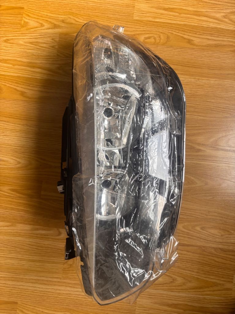 BMW 1 Series Headlight N/S