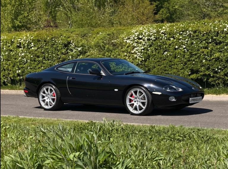2004 Jaguar XKR 4.2 Supercharged Coupe 2dr Petrol Automatic (304 g/km, 400 bhp) COUPE Petrol Auto...