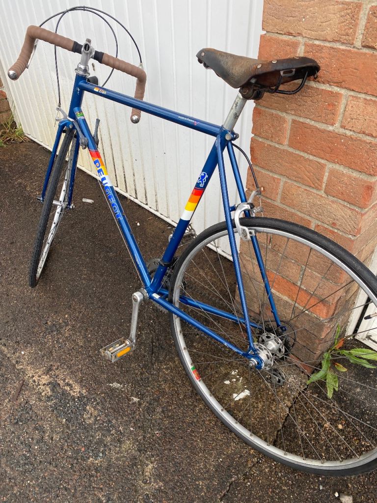 Peugeot Road Bike – Blue, good Condition