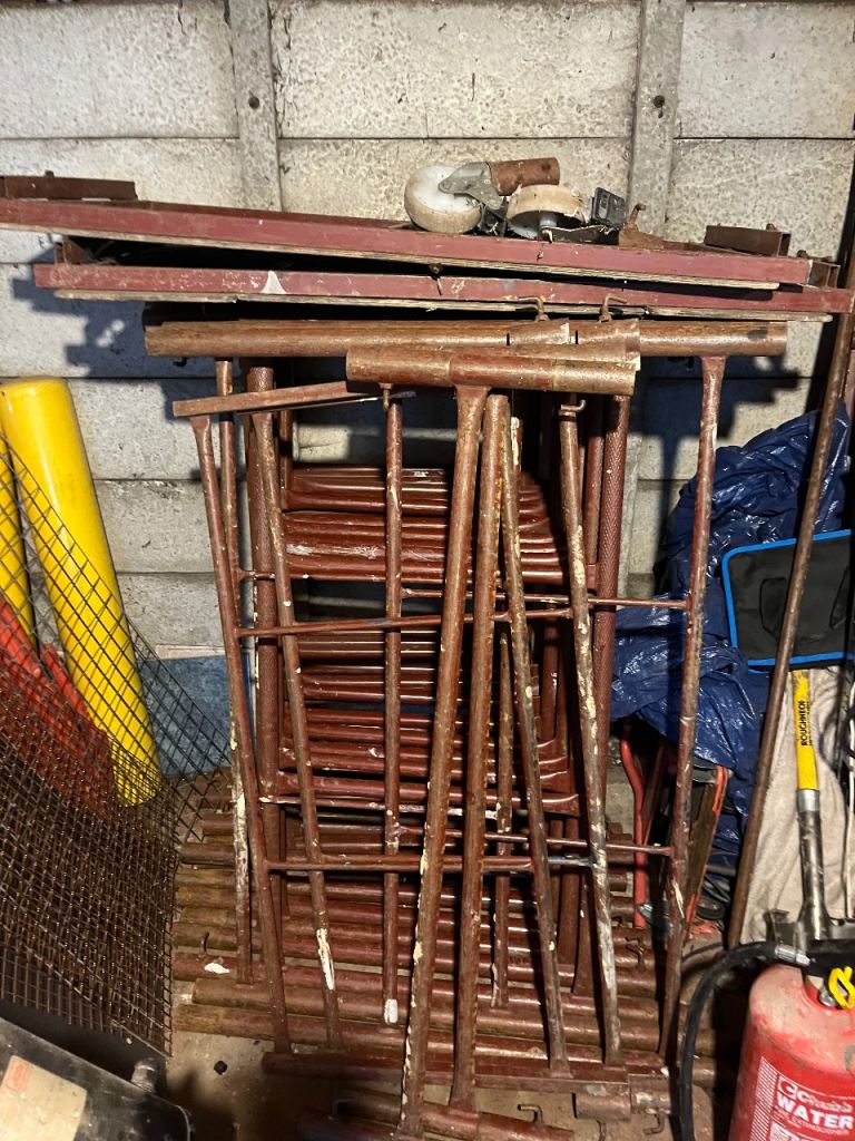 Used Metal Scaffolding Frames and Beams – Fair Condition