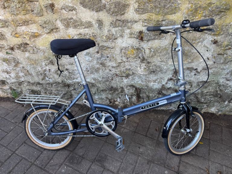Tactic folding bike