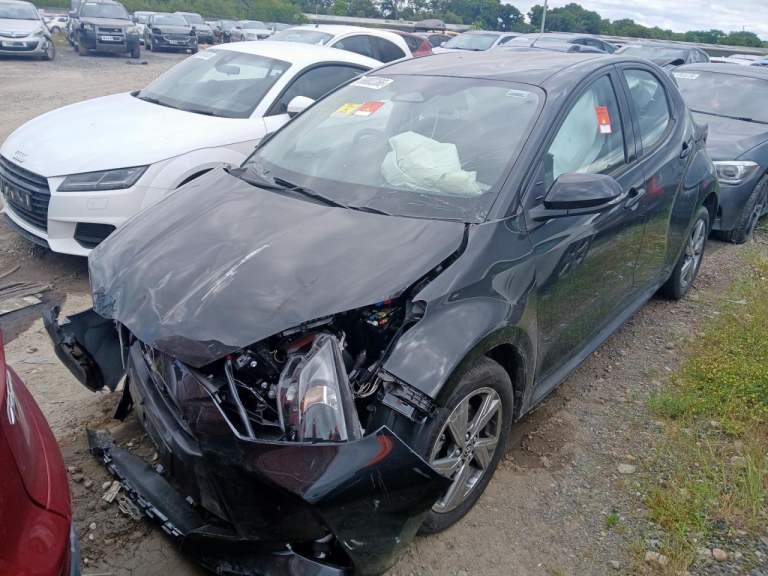 BREAKING TOYOTA YARIS 1.5 PETROL 2026 STOCK NUMBER BB91