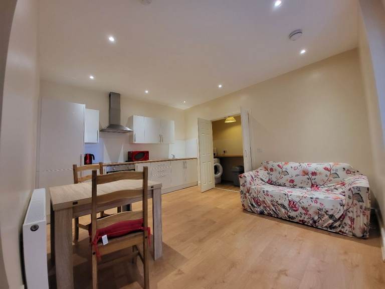 5 Irvines Square Dundee 