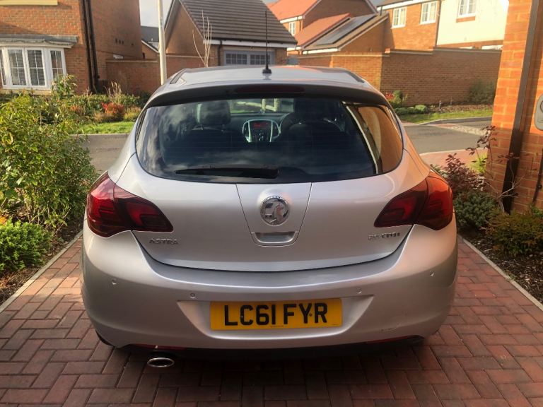 Vauxhall, ASTRA, Hatchback, 2011, Other, 1956 (cc), 5 doors