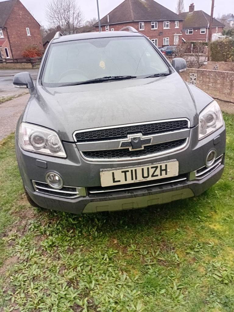 Chevrolet, CAPTIVA, Estate, 2011, Manual, 1991 (cc), 5 doors