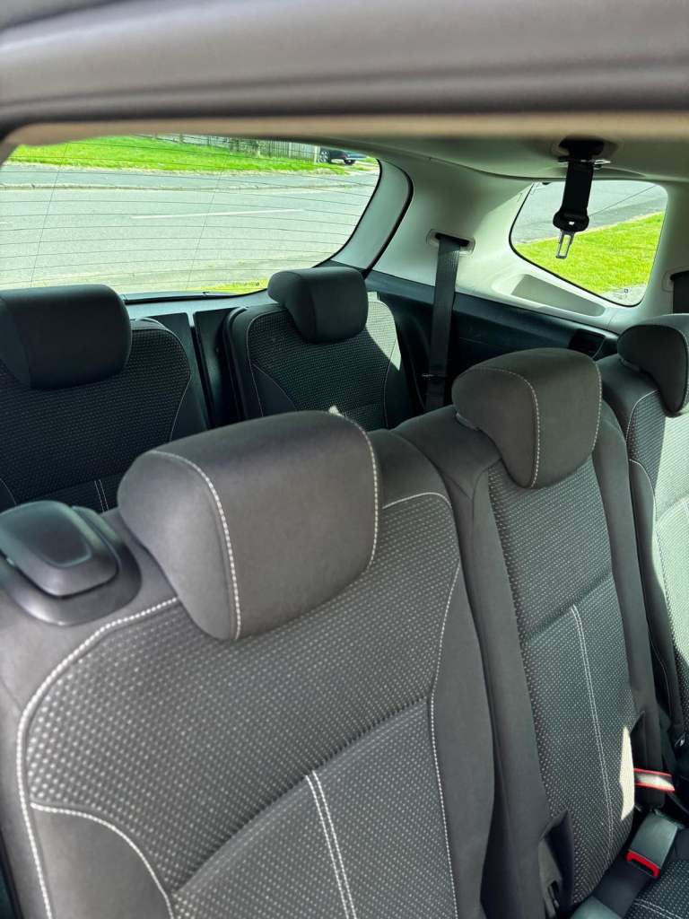 2017 VAUXHALL ZAFIRA TOURER SRI NAV 2.0, MOT DECEMBER 26, NO ADVISORS 