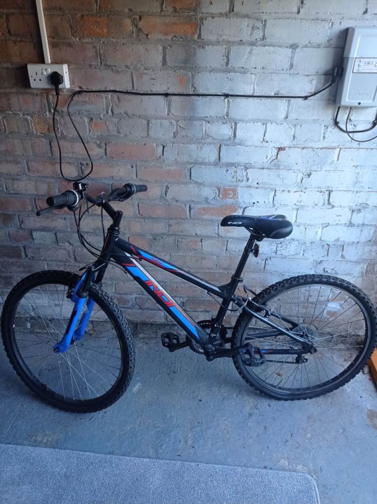 Teens mountain bike REDUCED!